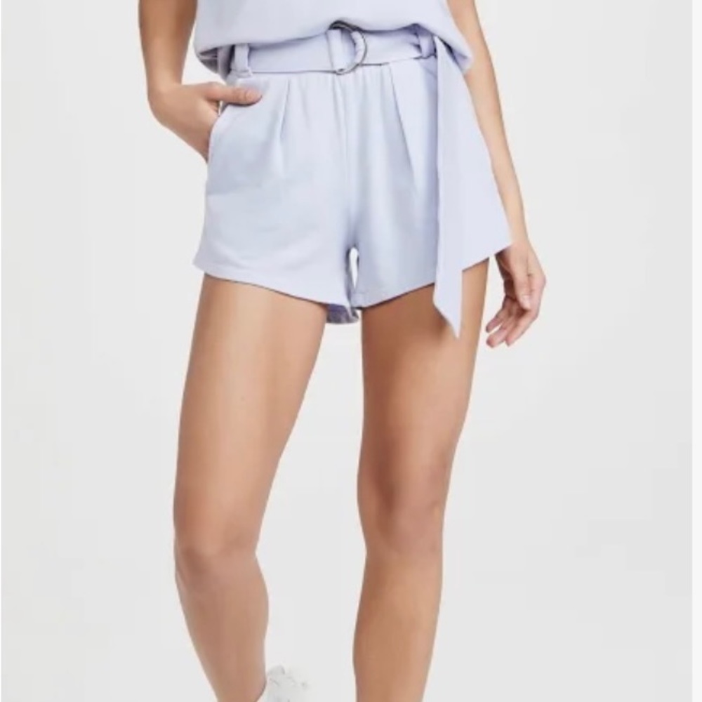 Heroine Sport shorts with removable belt